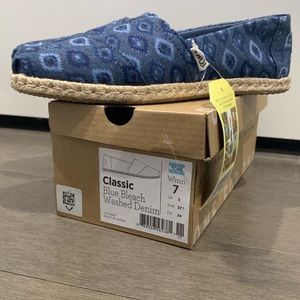 TOMS - Classic Blue Bleach Washed Denim, SZ 7 WMNS